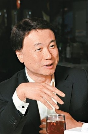 罗杰承头像