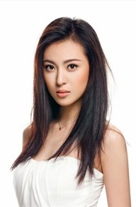 半步天涯扮演陈青